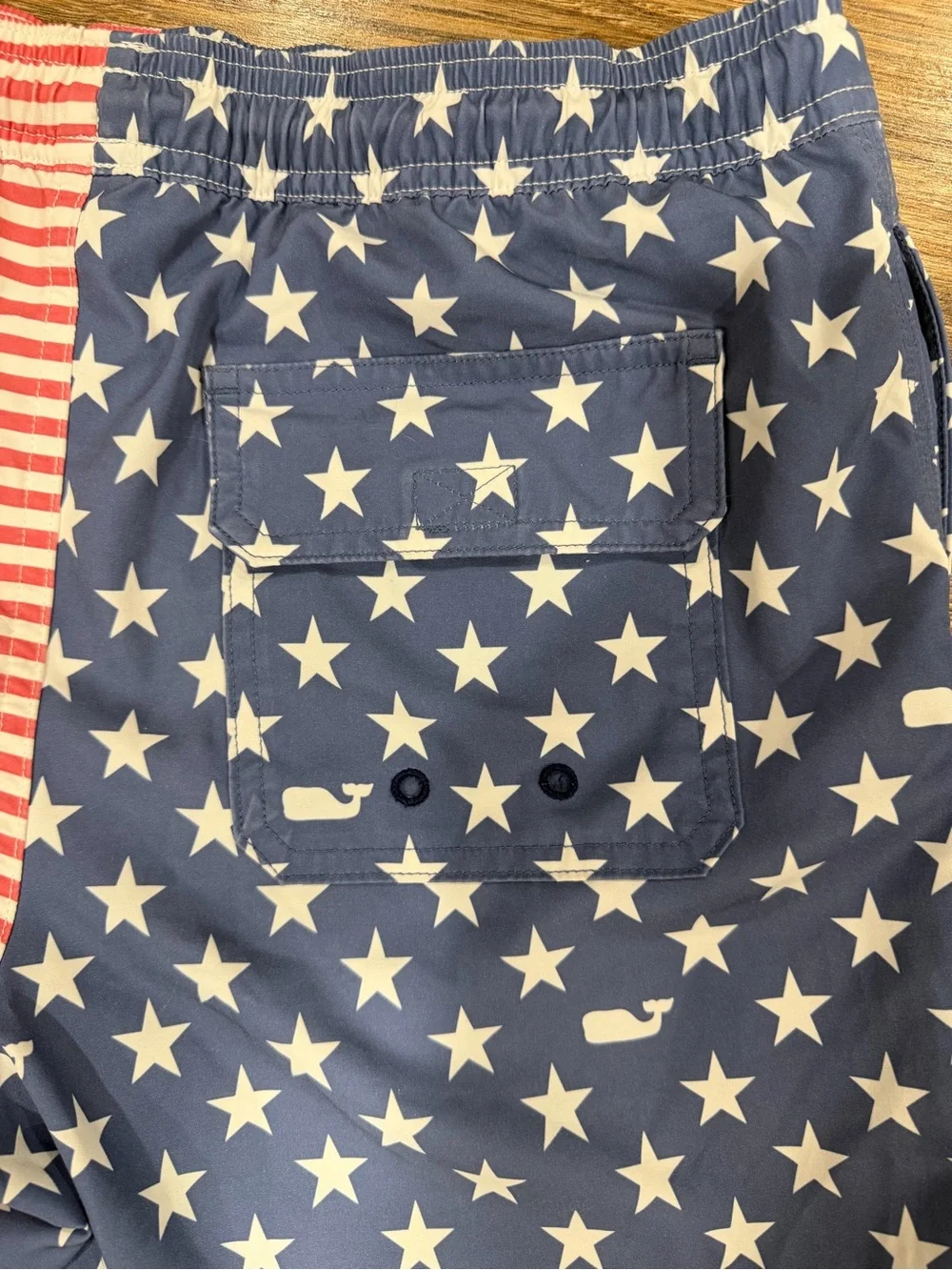 Vineyard Vines Red and White Striped Swim Shorts kids size 16 Large